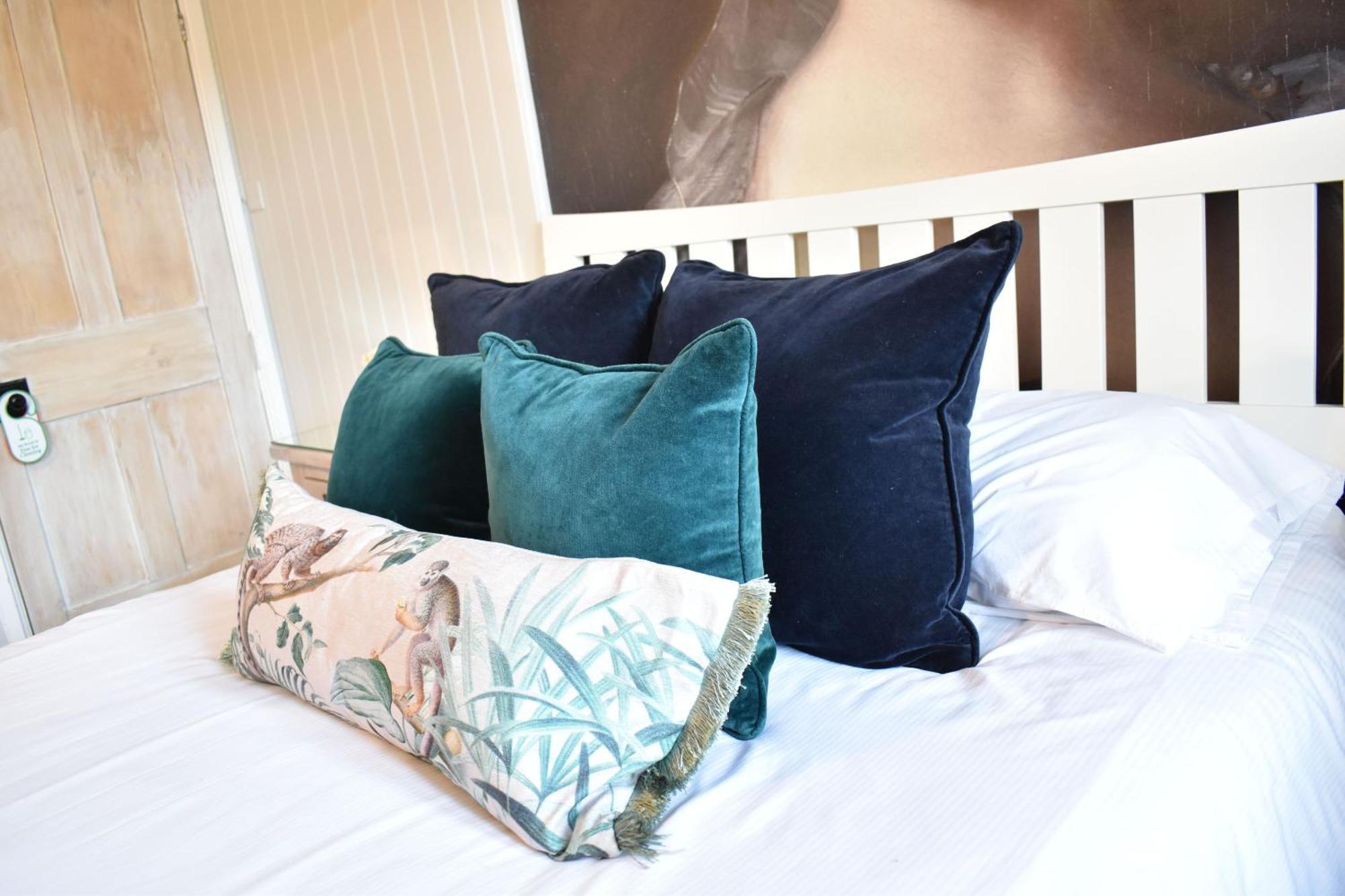 Davenford Cotswold Gardens Bed & Breakfast Stow-on-the-Wold Ngoại thất bức ảnh